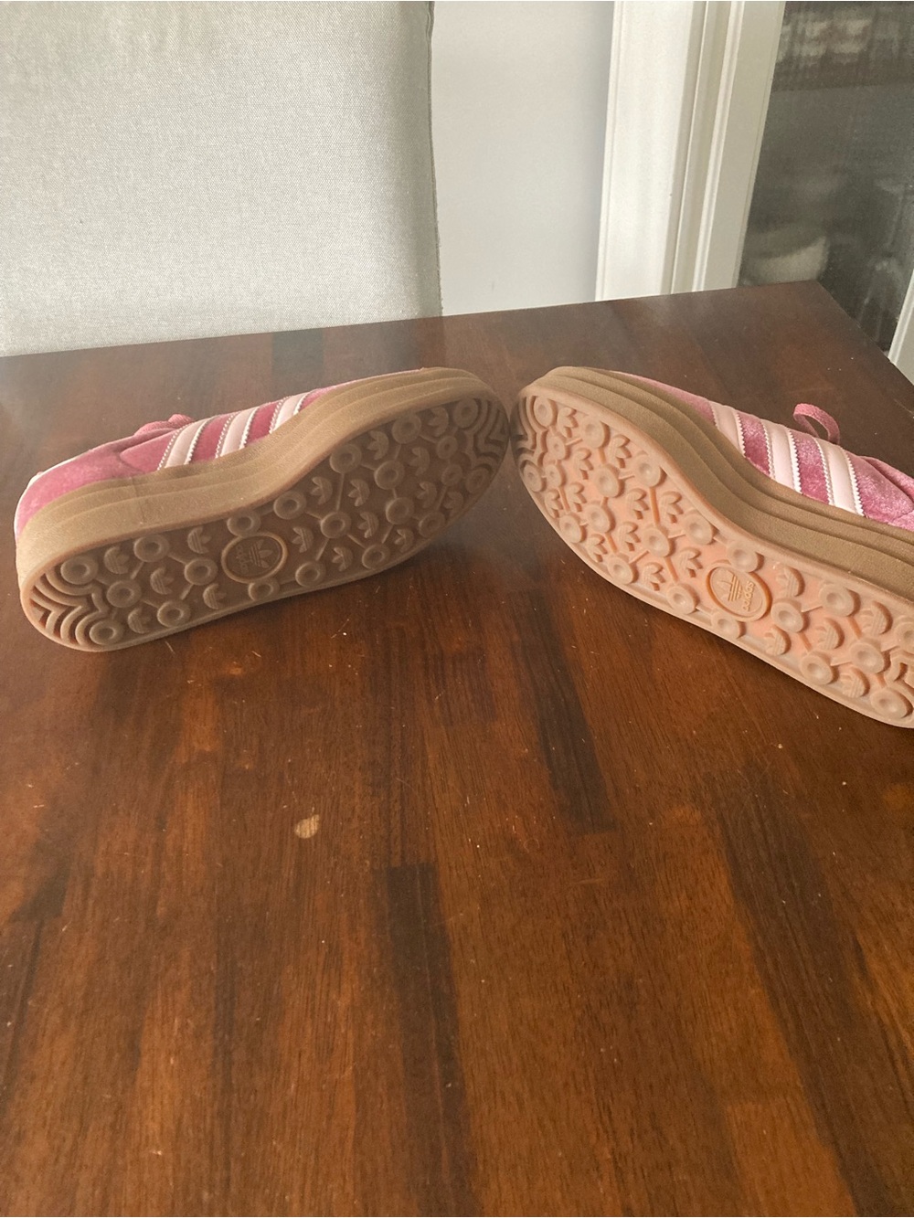 adidas Women’s Pink suede and velvet Platform Sneakers Stripes gazelle 8 - Picture 5 of 5